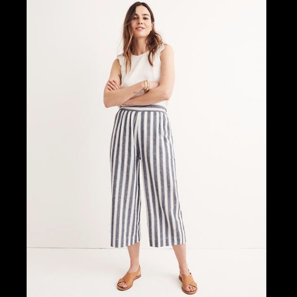 Madewell Linen Huston Pull-on Crop Pant in Stripes - Picture 2 of 10